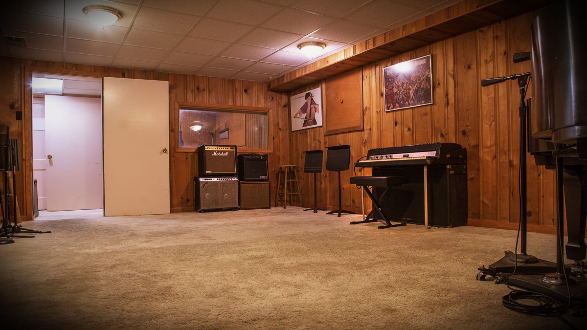 Silver Spring A Room - Alternate View
